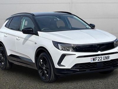 Used Vauxhall Grandland X SRi 131 HP (96 kW) 2021 White SUV