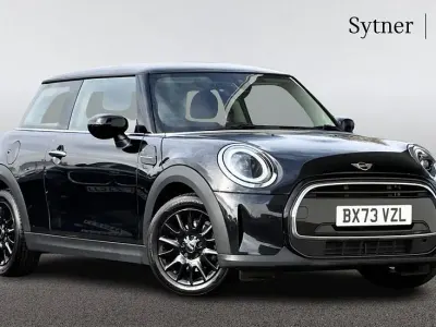 Used Mini Cooper Classic 134 HP (98 kW) 2023 Black Hatchback