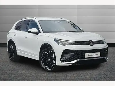 Used VW Tiguan R-line 150 HP (110 kW) 2026 Pure white SUV