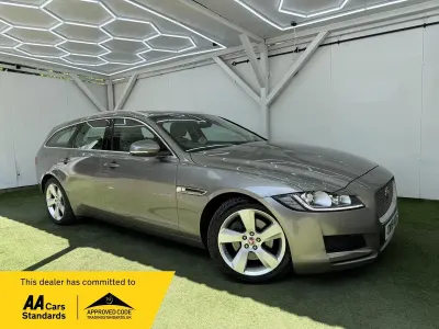 Used Jaguar XF Sportbrake Portfolio 2018 Silver Estate