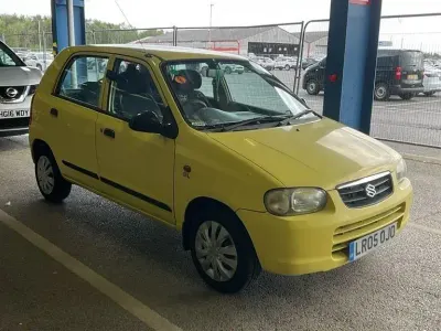 Usado Suzuki Alto GL 2005 Amarillo Utilitario