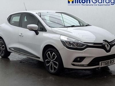 Used Renault Clio IV Play 76 HP (55 kW) 2019 White Hatchback