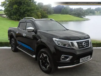 Begagnad Nissan Navara Tekna 190 HK (139 kW) 2020 Svart Pickup