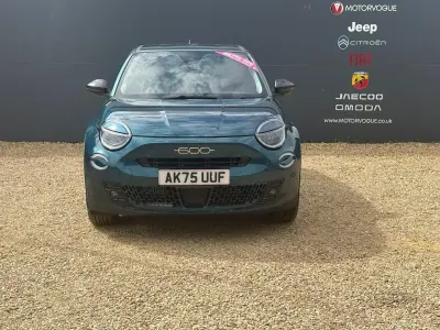 New Fiat 600 S 100 HP (73 kW) 2026 Green SUV