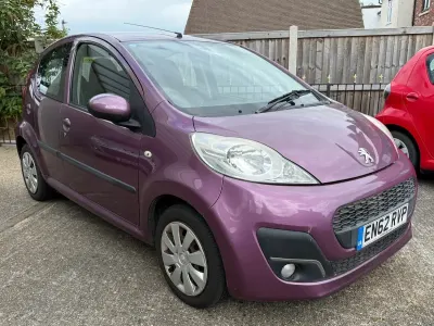 Used Peugeot 107 Active 68 HP (50 kW) 2013 Purple Hatchback