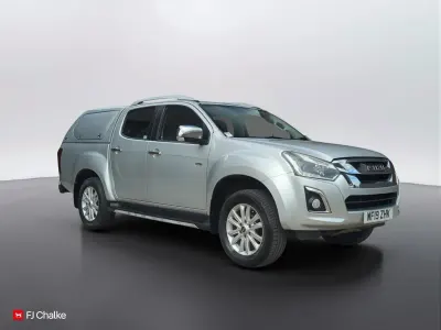 Usado Isuzu D-Max 164 HP (120 kW) 2019 Prateado Pickup