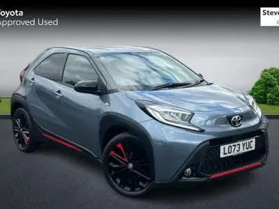 Used Toyota Aygo X 72 HP (52 kW) 2023 Grey SUV
