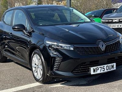 Used Renault Clio V Evolution 90 HP (66 kW) 2025 Metallic  diamond black  Hatchback