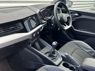Used Audi A1 Black Edition 94 HP (69 kW) 2023 White SUV