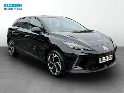 Nuevo MG MG4 EV 63 kW (87 CV) 2026 Negro Utilitario
