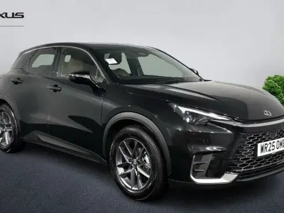 Used Lexus LBX 136 HP (100 kW) 2025 Black SUV