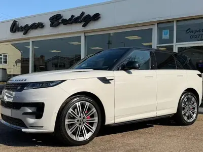 Używany Land Rover Range Rover Sport SE Dynamic 300 KM (220 kW) 2026 SUV