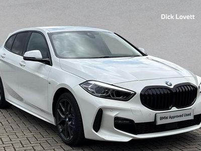 Usado BMW 118 M Sport 134 HP (98 kW) 2023 Branco Citadino