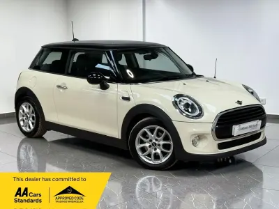 Used Mini Cooper Hatch 136 HP (100 kW) 2018 White Hatchback