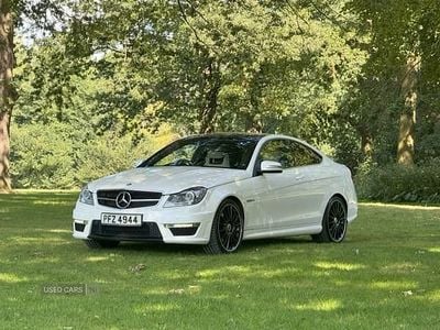 Mercedes C63 AMG