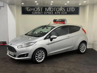 Used Ford Fiesta Titanium X 125 HP (91 kW) 2013 Silver Hatchback