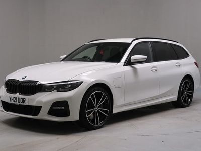 2023 BMW 1 Series Alpine White - £33,190