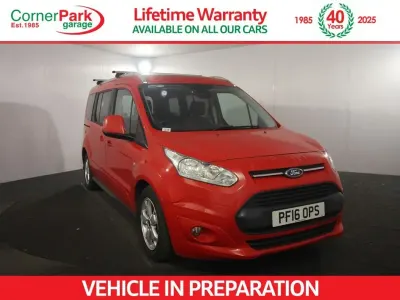 Used Ford Tourneo Connect Titanium 120 HP (88 kW) 2016 Red MPV