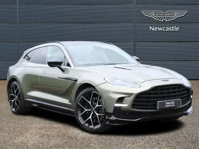Usado Aston Martin DBX 707 CV (519 kW) 2023 Verde SUV