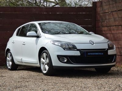 used Renault Mégane 1.6 DYNAMIQUE TOMTOM VVT 5d 110 BHP