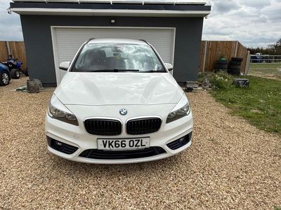 BMW 216