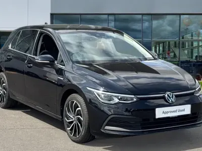 Used VW Golf VIII Edition 130 HP (95 kW) 2023 Deep black