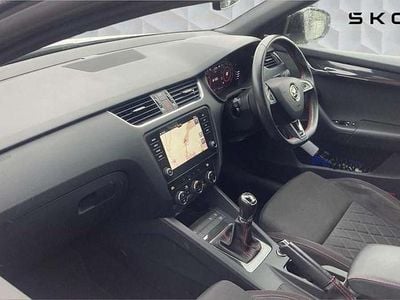 Used Skoda Octavia vRS 245 HP (180 kW) 2019 Candy white Hatchback