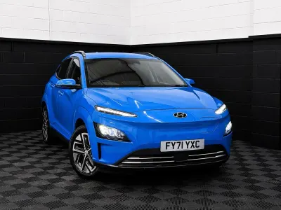 Gebraucht Hyundai Kona Premium 150 kW (204 PS) 2022 Blau SUV