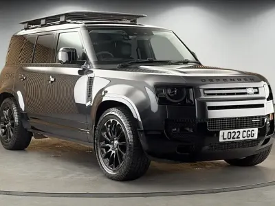 Used Land Rover Defender HSE Dynamic 2022 Carpathian grey SUV
