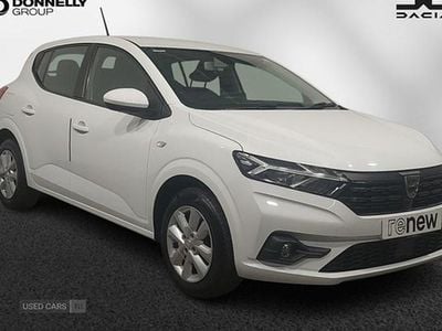 Used Dacia Sandero Comfort 100 HP (73 kW) 2022 White Hatchback