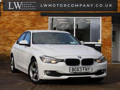 White Used 2014 BMW 318 Comfort Edition Sedan | £4,995 (Fair price)