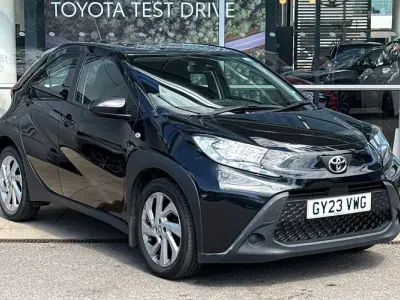 Used Toyota Aygo X PURE 72 HP (52 kW) 2025 SUV