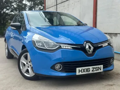 Used Renault Clio Dynamique 75 HP (55 kW) 2016 Blue Hatchback