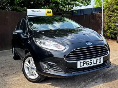 Used Ford Fiesta Zetec 82 HP (60 kW) 2016 Black Hatchback