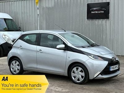 Used Toyota Aygo X-play 2017 Silver Hatchback