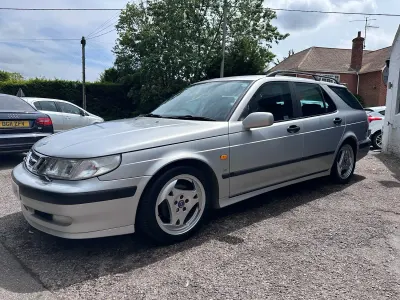 Used Saab 9-5 2000 Silver Estate