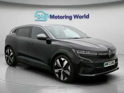 Used Renault Mégane Techno 2022 Black and grey Hatchback