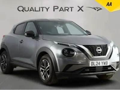 Używany Nissan Juke N-Connecta 114 KM (83 kW) 2024 Szary SUV