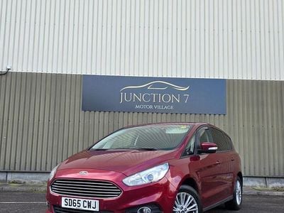 Used Ford S-MAX Zetec 150 HP (110 kW) 2015 Red MPV