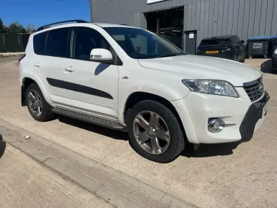 Usado Toyota RAV4 SR 150 HP (110 kW) 2010 Branco SUV