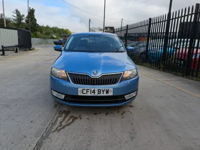 Begagnad Skoda Rapid SE 2014 Blå Halvkombi
