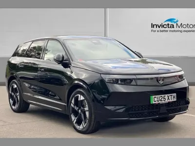Used Vauxhall Grandland Ultimate 156 kW (213 HP) 2025 Black SUV