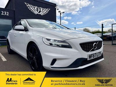 Usado Volvo V40 R-Design Pro 2017 Branco Citadino