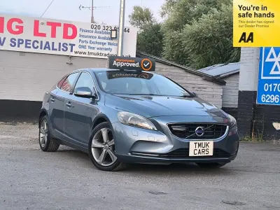 Used Volvo V40 SE 180 HP (132 kW) 2013 Blue Hatchback