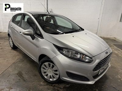 Used Ford Fiesta Style 82 HP (60 kW) 2013 Silver Hatchback