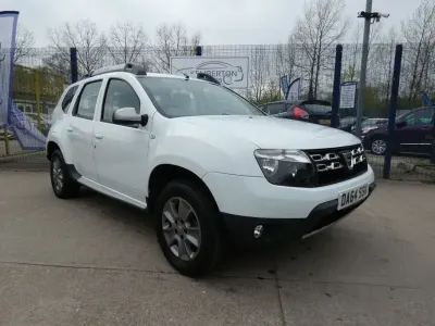 Used Dacia Duster Lauréate 110 HP (80 kW) 2014 White SUV