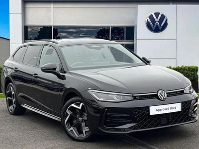 Used VW Passat R-line 272 HP (200 kW) 2025 Black Estate