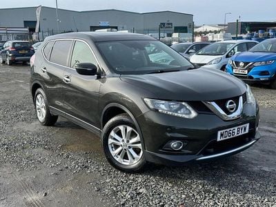 Używany Nissan X-Trail Acenta 130 KM (95 kW) 2017 Zielony SUV
