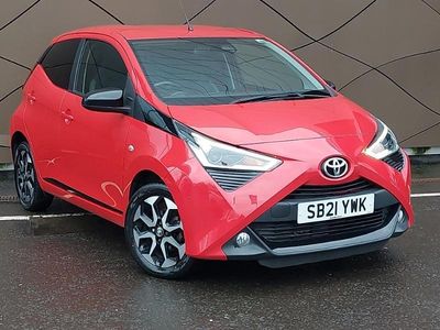 Used Toyota Aygo Trend 72 HP (52 kW) 2021 Red Hatchback