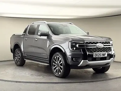 Usado Ford Ranger Platinum 240 HP (176 kW) 2025 Cinzento Pickup